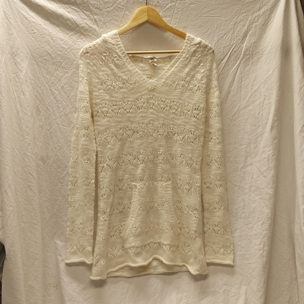 Aventura • hooded long sleeve sweater tunic